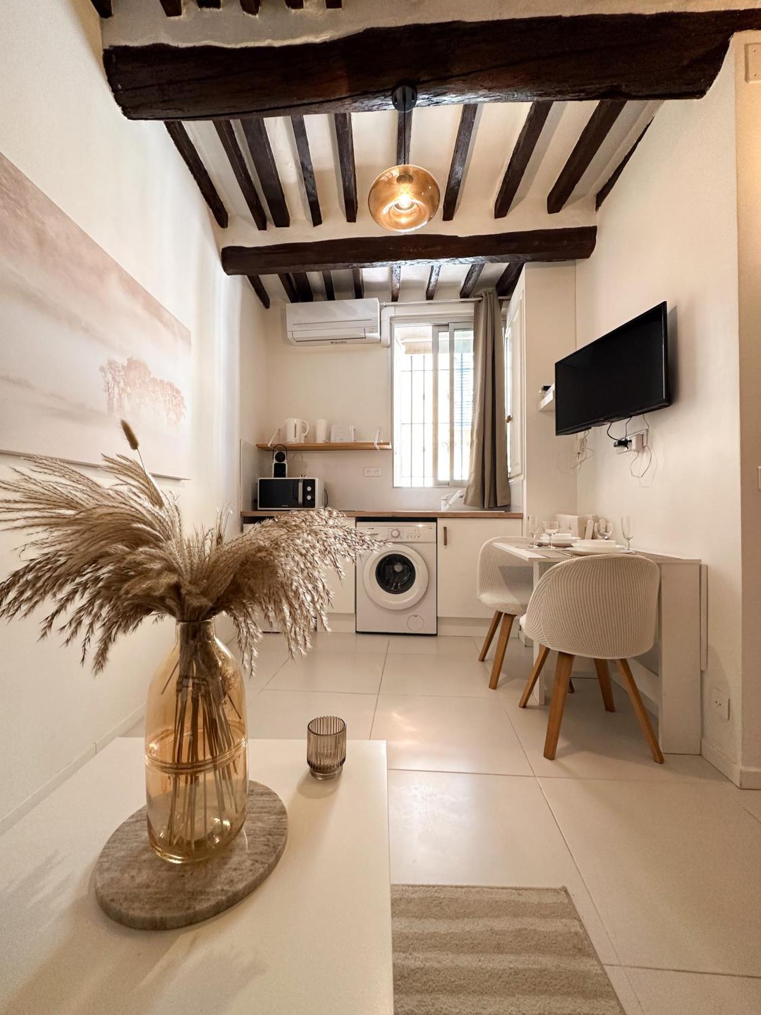 Le Balneo Jacuzzi Vieil Antibes Safranier Apartment Bagian luar foto